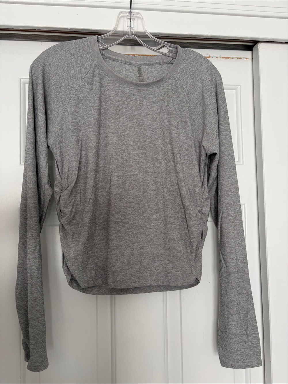 Beyond Yoga Heather Gray Long-Sleeve top